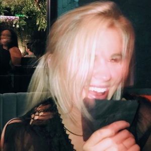 Meet your Posher, Raegen